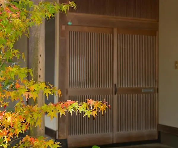 Fyrbäddsrum i japansk stil
